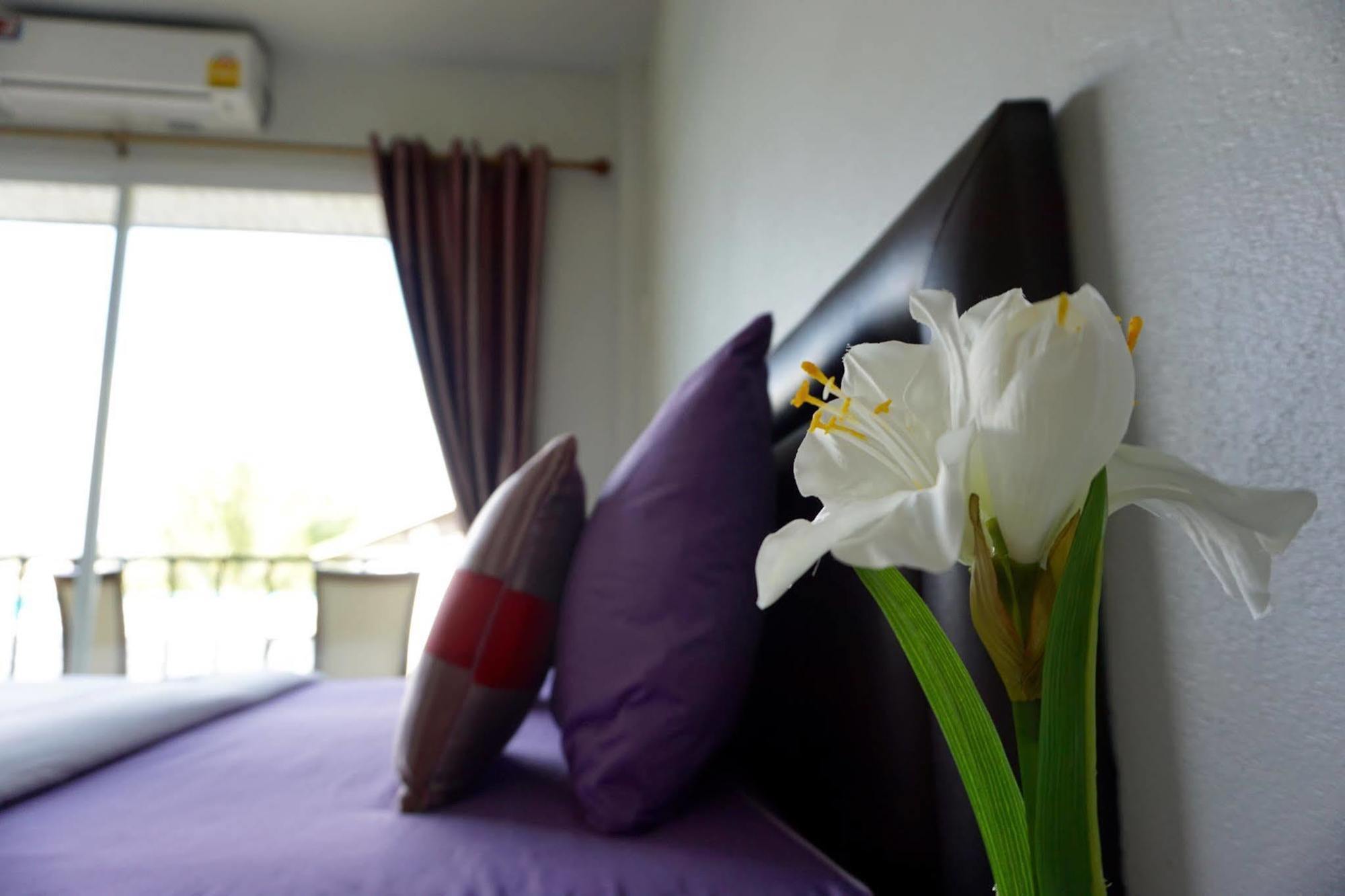 Lom La Lanta Hotell Ko Lanta Exteriör bild