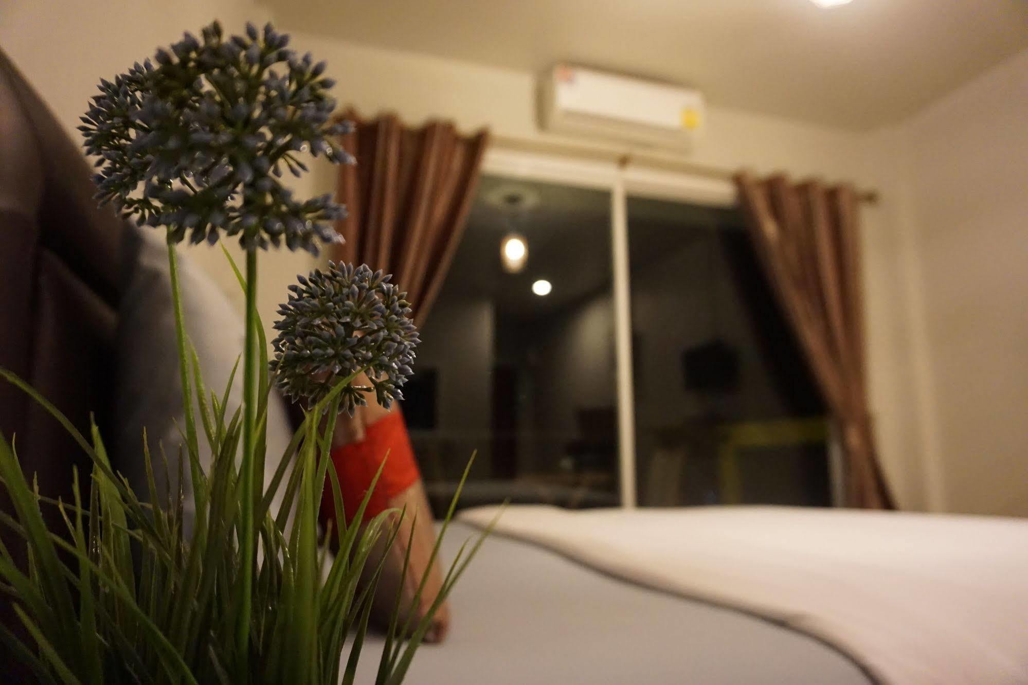 Lom La Lanta Hotell Ko Lanta Exteriör bild