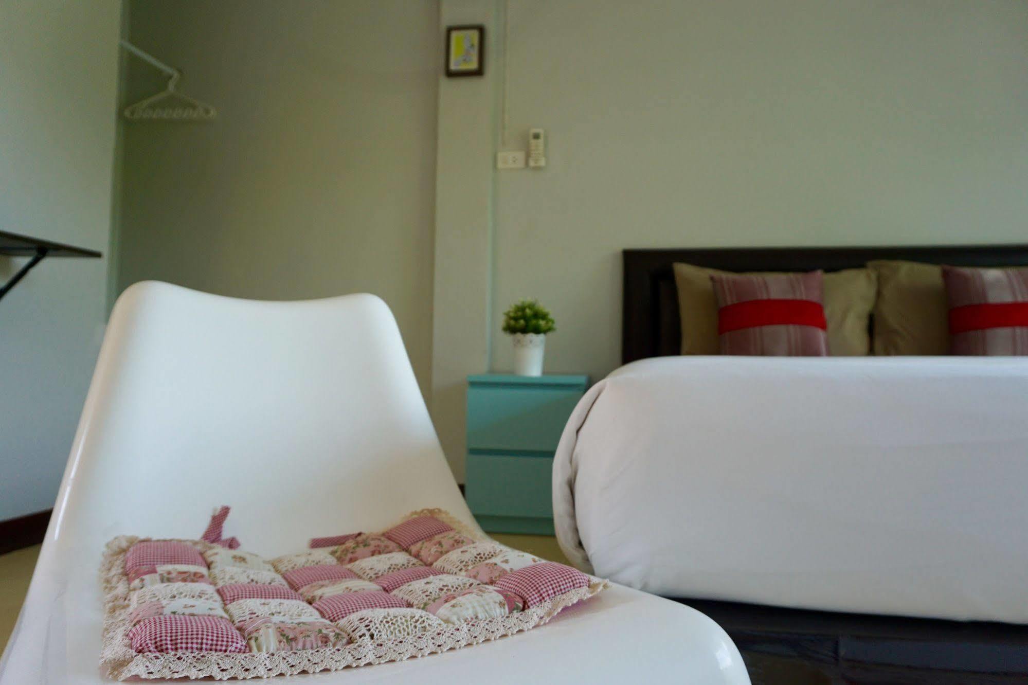Lom La Lanta Hotell Ko Lanta Exteriör bild
